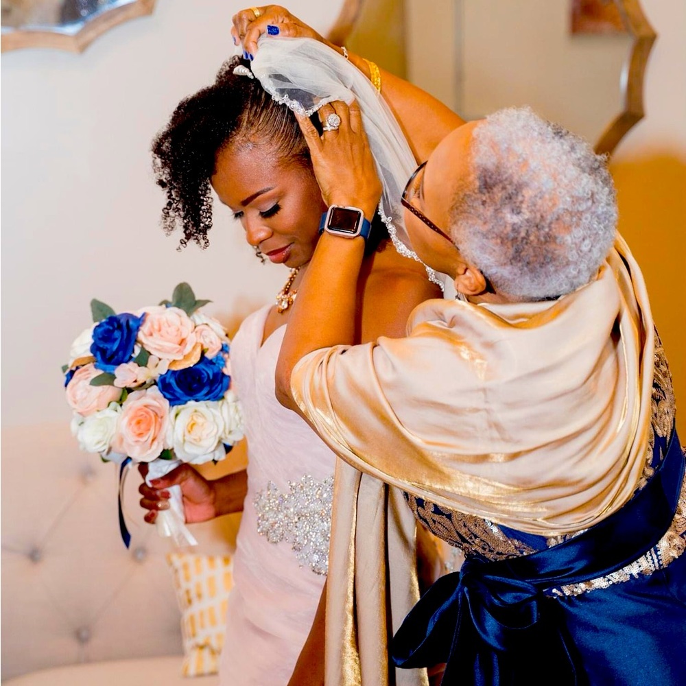 Meet your Posher, Brenna